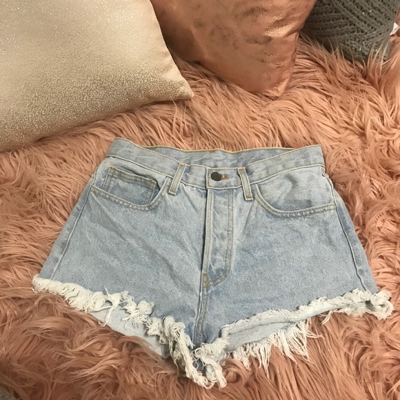 Brandy Melville Pants - Brandy Melville Shorts